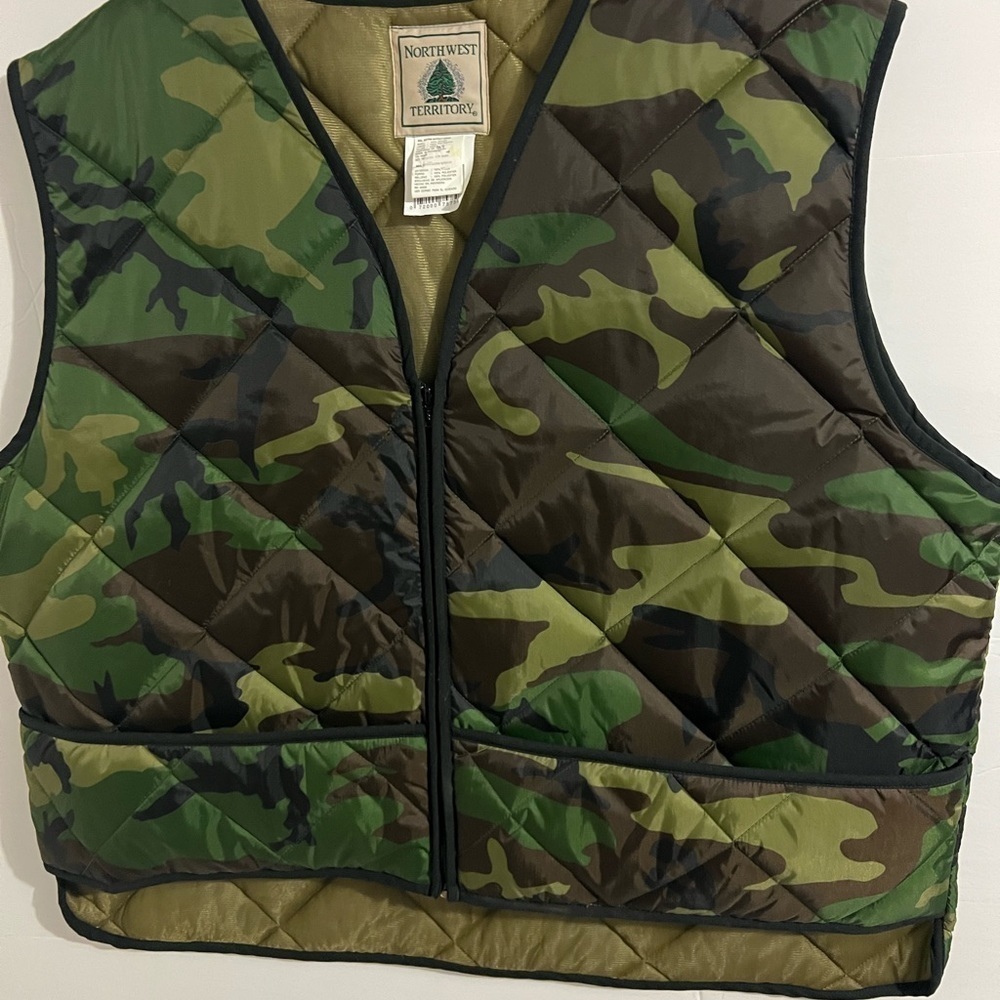 Northwest Territory Men's XXL  Full Zip Vest Camo Jacket Quilted Insulation